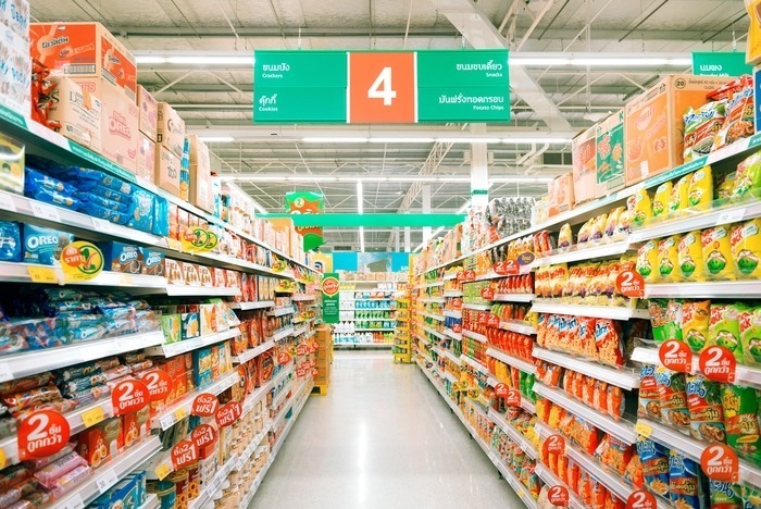 hypermarket-cumparaturi