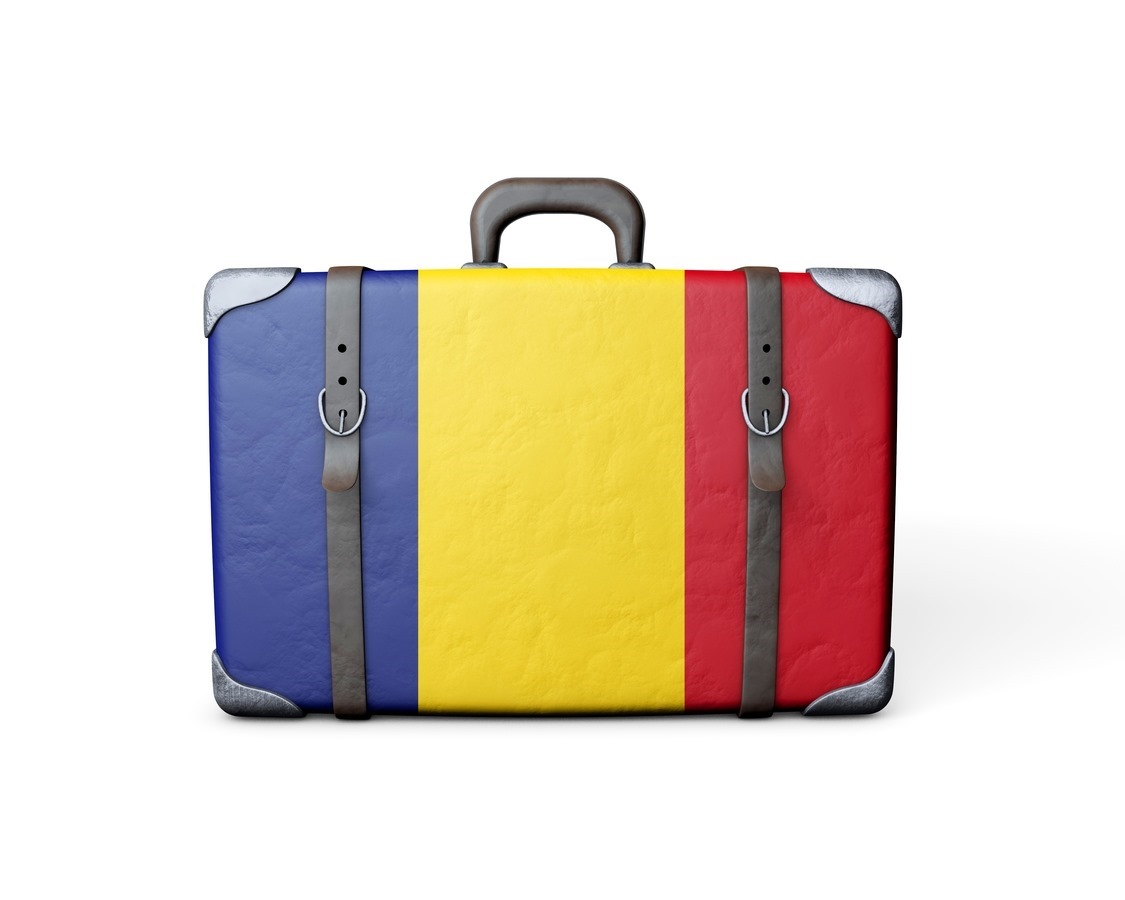 romania-flag-vintage-leather-suitcase